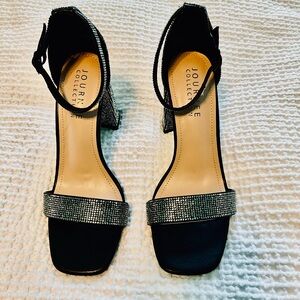 Journee Collection Black Women’s Sandals with Rhinestones size 10. NWOT